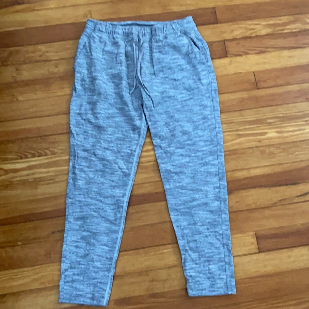 Lululemon grey striped pants Size 6